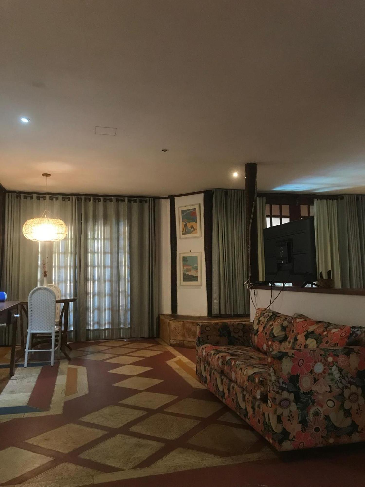 Dayo Hotel Флешейрас Экстерьер фото